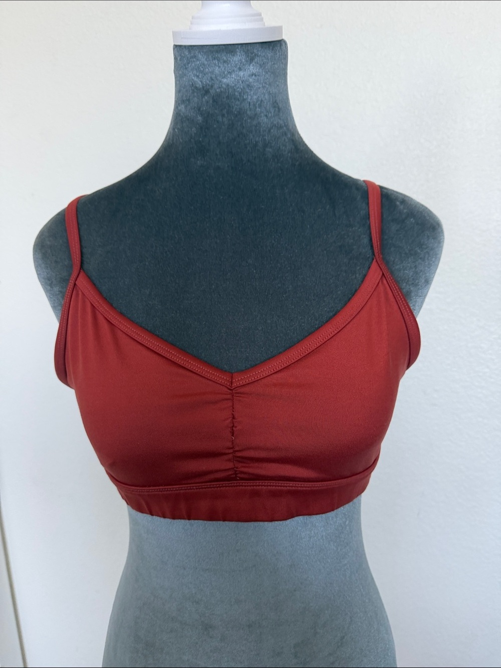 Alo sunny strappy bra in medium